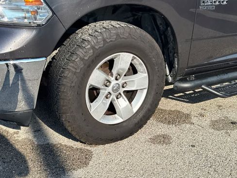 Used 2020 RAM 1500 Tradesman w/ Chrome Plus Package RWD image 12