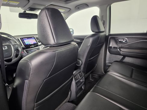 Used 2019 Honda Ridgeline RTL-T image 36