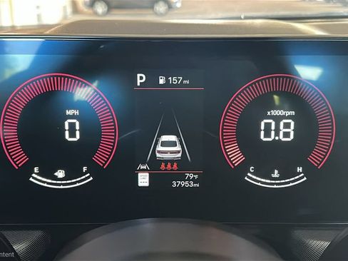 Used 2024 Hyundai Sonata SEL FWD image 2