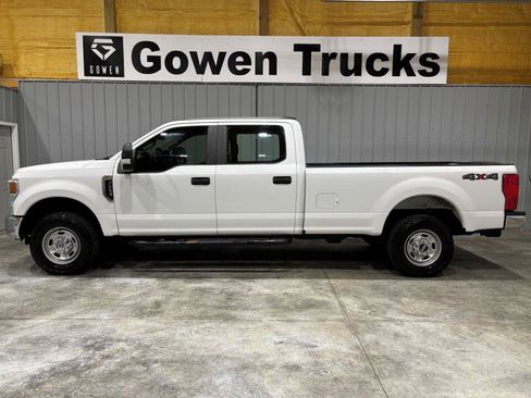 Used 2020 Ford F250 XL w/ Power Equipment Group AWD/4WD image 2