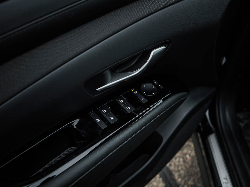 New 2026 Hyundai Tucson Limited AWD/4WD image 19