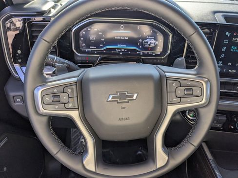 Certified 2025 Chevrolet Silverado 1500 LT Trail Boss w/ Convenience Package II image 15