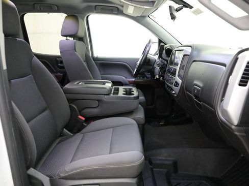 Certified 2019 GMC Sierra 1500 SLE w/ SLE Value Package AWD/4WD image 9