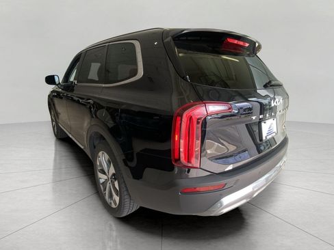 Used 2022 Kia Telluride EX w/ EX Premium Package FWD image 7