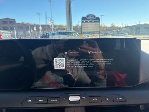 New 2025 Kia K4 LXS image 32