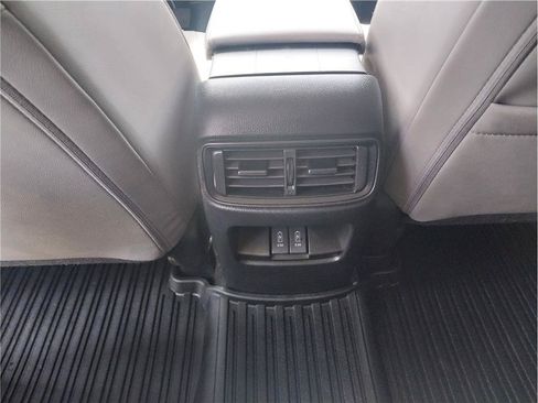 Used 2018 Honda CR-V EX-L image 12