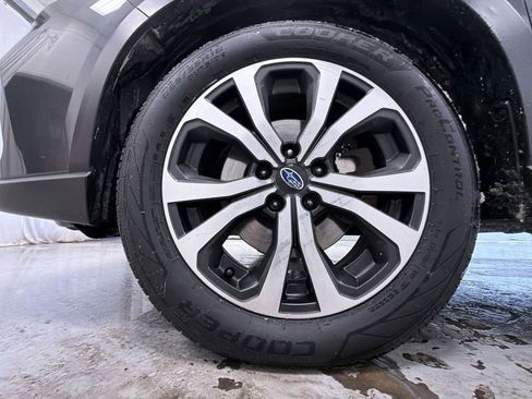 Used 2020 Subaru Forester Limited image 14