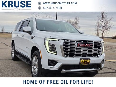 New 2026 GMC Yukon XL Denali image 1