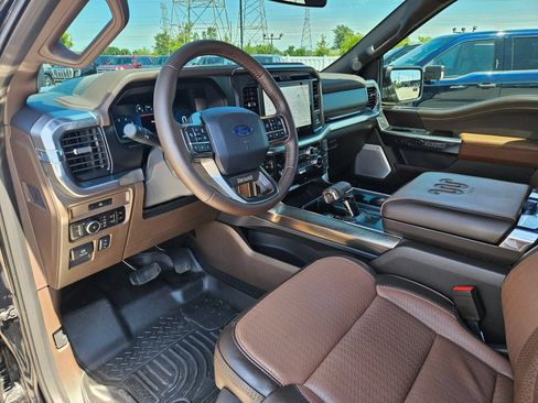 Used 2025 Ford F150 King Ranch w/ FX4 Off-Road Package AWD/4WD image 11