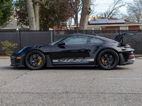 Used 2025 Porsche 911 GT3 RS image 18