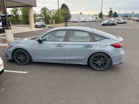 Used 2022 Honda Civic Sport image 8