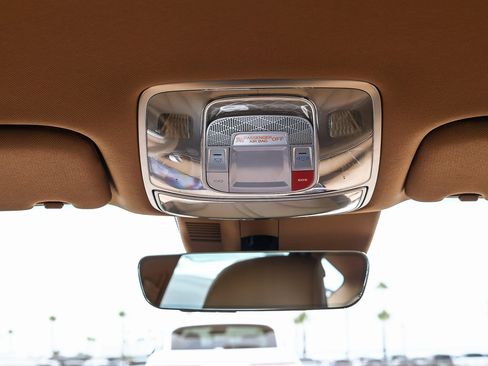 Used 2025 Genesis G80 2.5T image 16