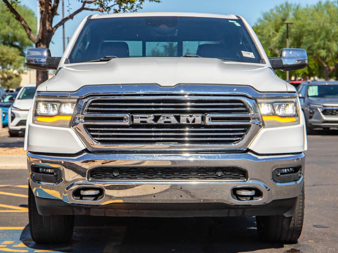 Used 2023 RAM 1500 Laramie AWD/4WD image 4