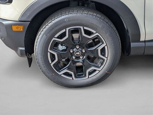 New 2025 Ford Bronco Sport Outer Banks w/ Outer Banks Tech Package+ image 10