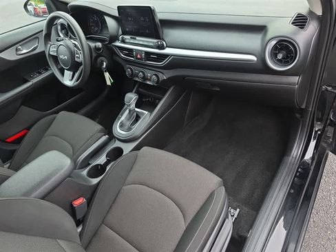 Used 2023 Kia Forte LXS FWD image 12