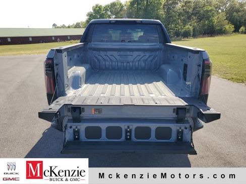 New 2026 GMC Sierra EV Elevation w/ LPO, Elevation Dark Package AWD/4WD image 28