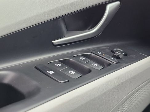 New 2026 Hyundai Elantra Limited image 13