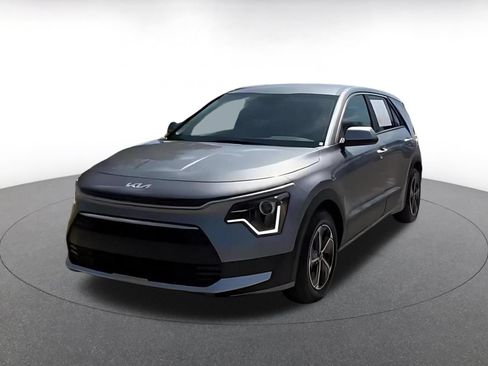 Used 2026 Kia Niro LX FWD image 7