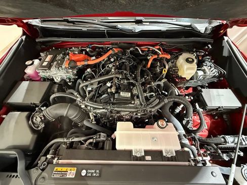 Certified 2025 Toyota 4Runner TRD Off-Road Premium AWD/4WD image 10