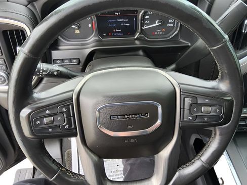 Used 2019 GMC Sierra 1500 Denali w/ Denali Ultimate Package AWD/4WD image 20