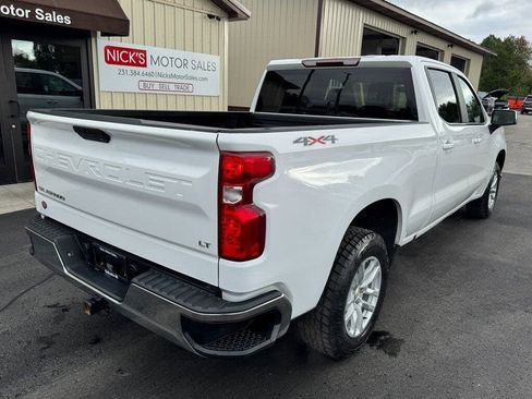 Used 2021 Chevrolet Silverado 1500 LT w/ Bed Protection Package AWD/4WD image 3