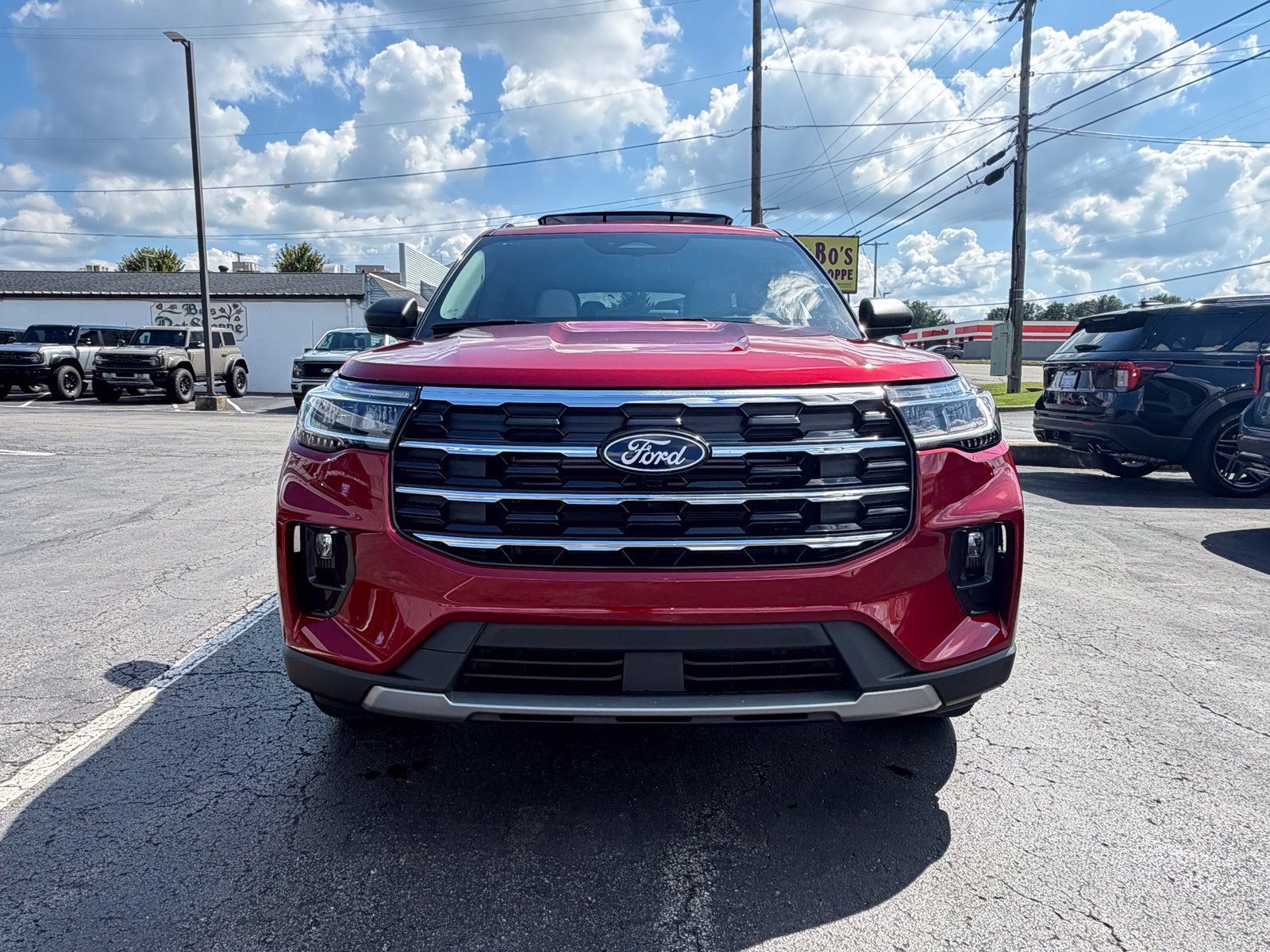 New 2027 Ford Explorer Active w/ Active Comfort Package AWD/4WD image 13