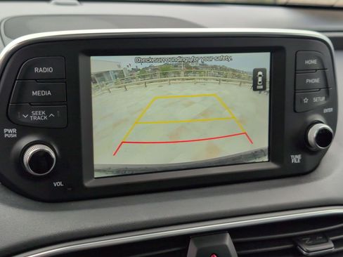 Used 2019 Hyundai Santa Fe Limited image 24