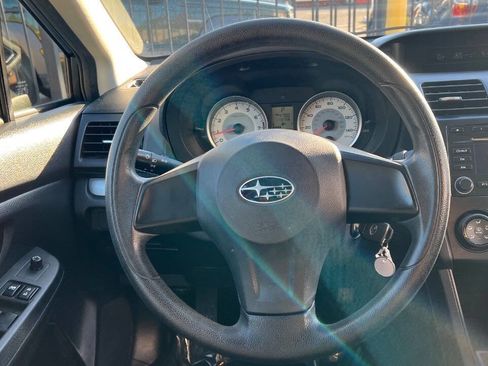 Used 2012 Subaru Impreza 2.0i image 12