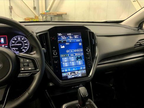 Certified 2025 Subaru Crosstrek 2.5i Limited image 6