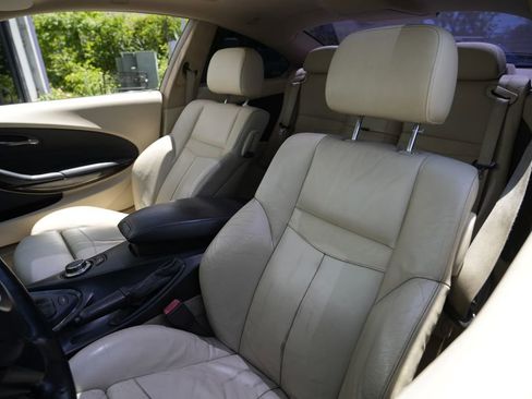 Used 2007 BMW 650i Coupe RWD image 17
