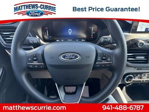 New 2025 Ford Escape Active image 17