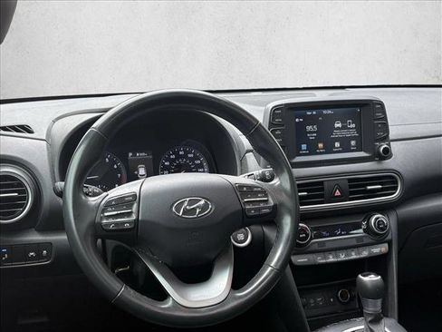 Used 2020 Hyundai Kona Limited image 11