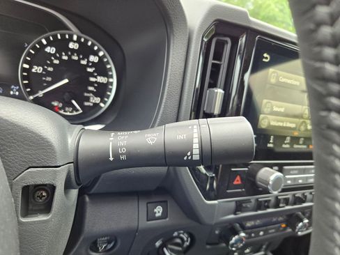 New 2026 Nissan Frontier SV w/ All-Weather Content Package AWD/4WD image 19