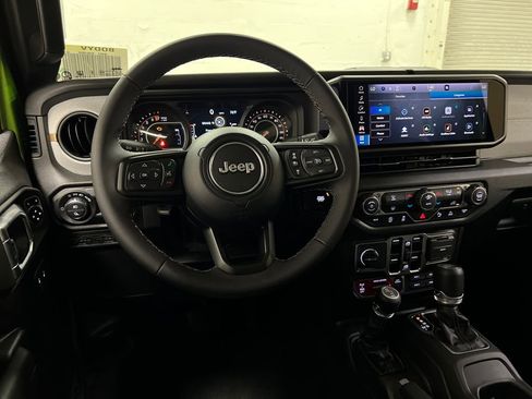 New 2026 Jeep Gladiator Willys AWD/4WD image 15