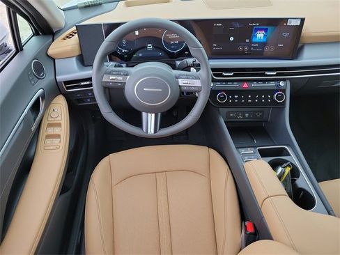 New 2026 Hyundai Sonata Limited image 7