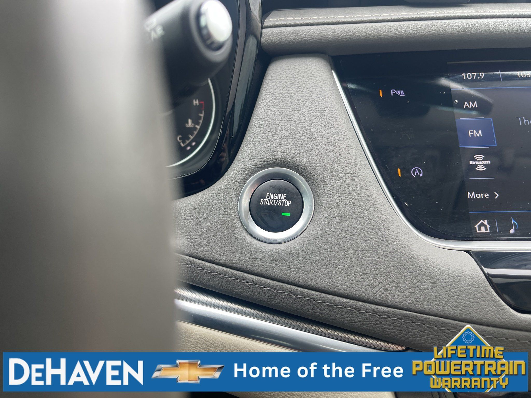 Used 2021 Cadillac XT5 Premium Luxury FWD image 17