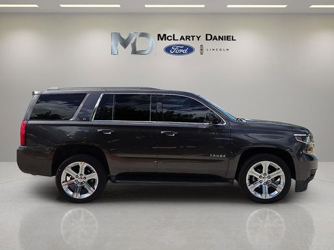 Used 2018 Chevrolet Tahoe LT AWD/4WD image 6