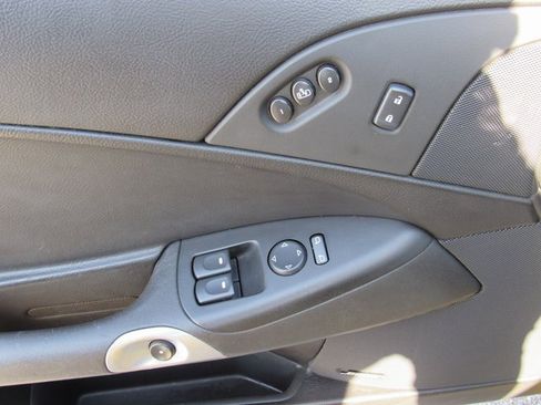 Used 2007 Chevrolet Corvette Convertible w/ Preferred Equipment Group image 16