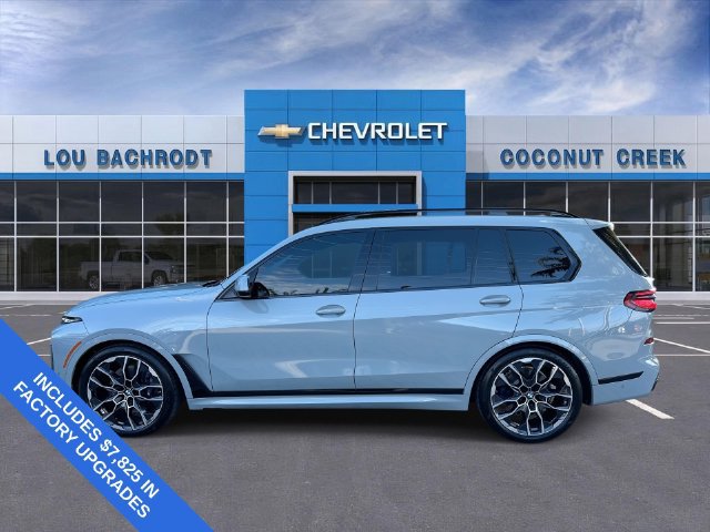 Used 2026 BMW X7 xDrive40i w/ M Sport Package AWD/4WD image 5