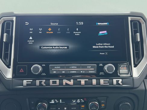Used 2025 Nissan Frontier SV w/ SV Convenience Package RWD image 20