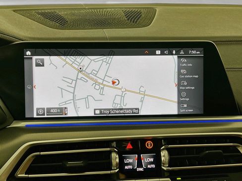 Used 2023 BMW X6 xDrive40i w/ M Sport Package AWD/4WD image 16
