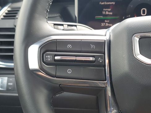 Used 2025 GMC Acadia Elevation FWD image 25