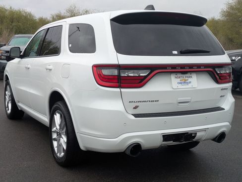 Used 2023 Dodge Durango GT image 5