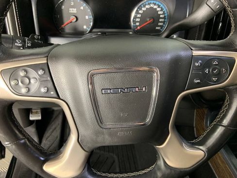 Used 2017 GMC Sierra 1500 Denali AWD/4WD image 29