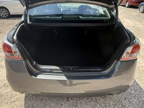 Used 2014 Nissan Altima 2.5 S FWD image 8