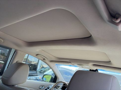 Used 2012 Nissan Murano SL AWD/4WD image 11