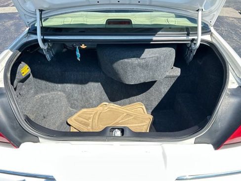 Used 2001 Mercury Grand Marquis GS RWD image 7