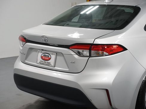Certified 2024 Toyota Corolla LE FWD image 9