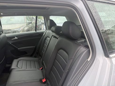 Used 2018 Volkswagen Golf SEL FWD image 14