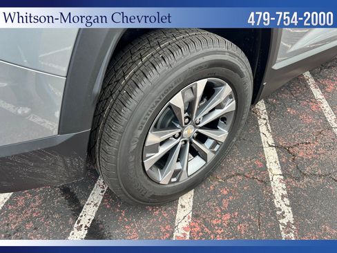 New 2026 Chevrolet Equinox LT w/ Safety and Technology Package FWD image 32